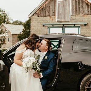 Meet your Posher, Shaneah